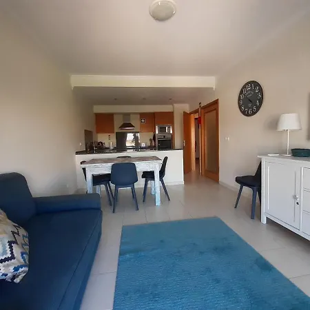 Vista Das Ondas Olhos De Agua Ii Appartement *